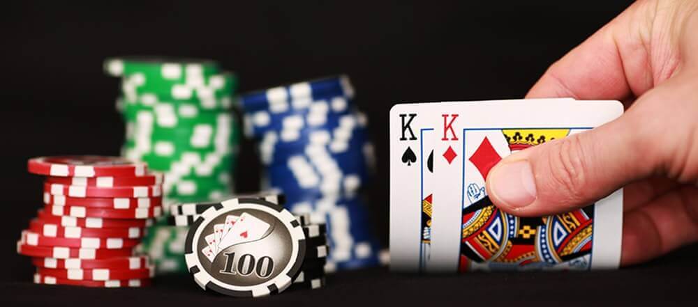 cartas y fichas para jugar al blackjack gratis